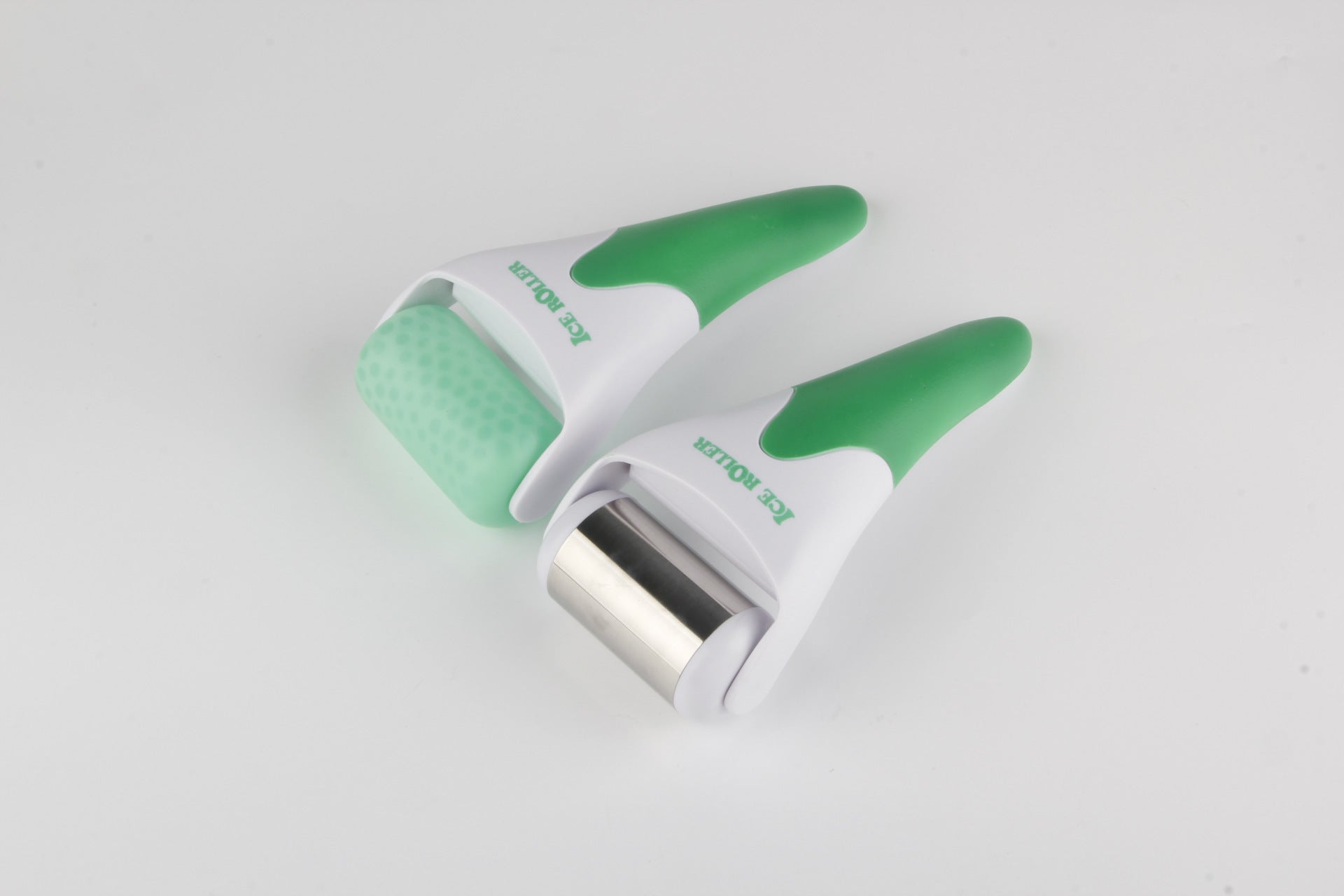 Ice Roller – Facial Massage Upward Strokes