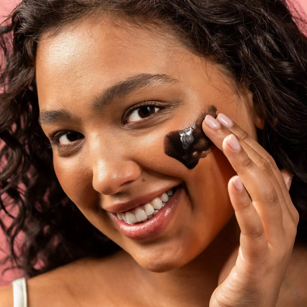 Que Bella Detoxifying Charcoal Peel off Mask - 0.5Oz: Paraben-Free, Water-Based, Vegan, Multi Skin Type